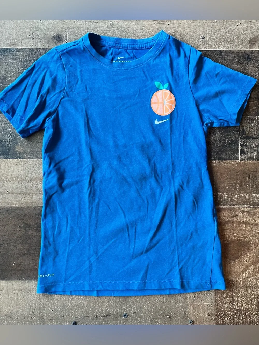 3/$30 ✨ Boy's Nike T-Shirt | S